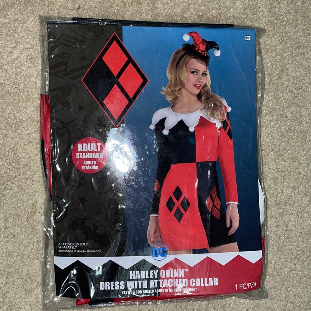 Harley Quinn Adult Halloween Costume, Women’s Standard Adult Size